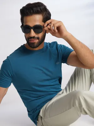 Blue Solid Slim Fit T-Shirt | JadeBlue